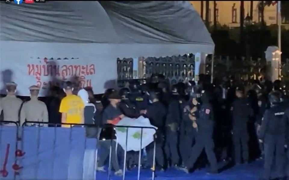 ชาวจะนะนัดรวมพลัง"สวนกง"ค้านสลายชุมนุม