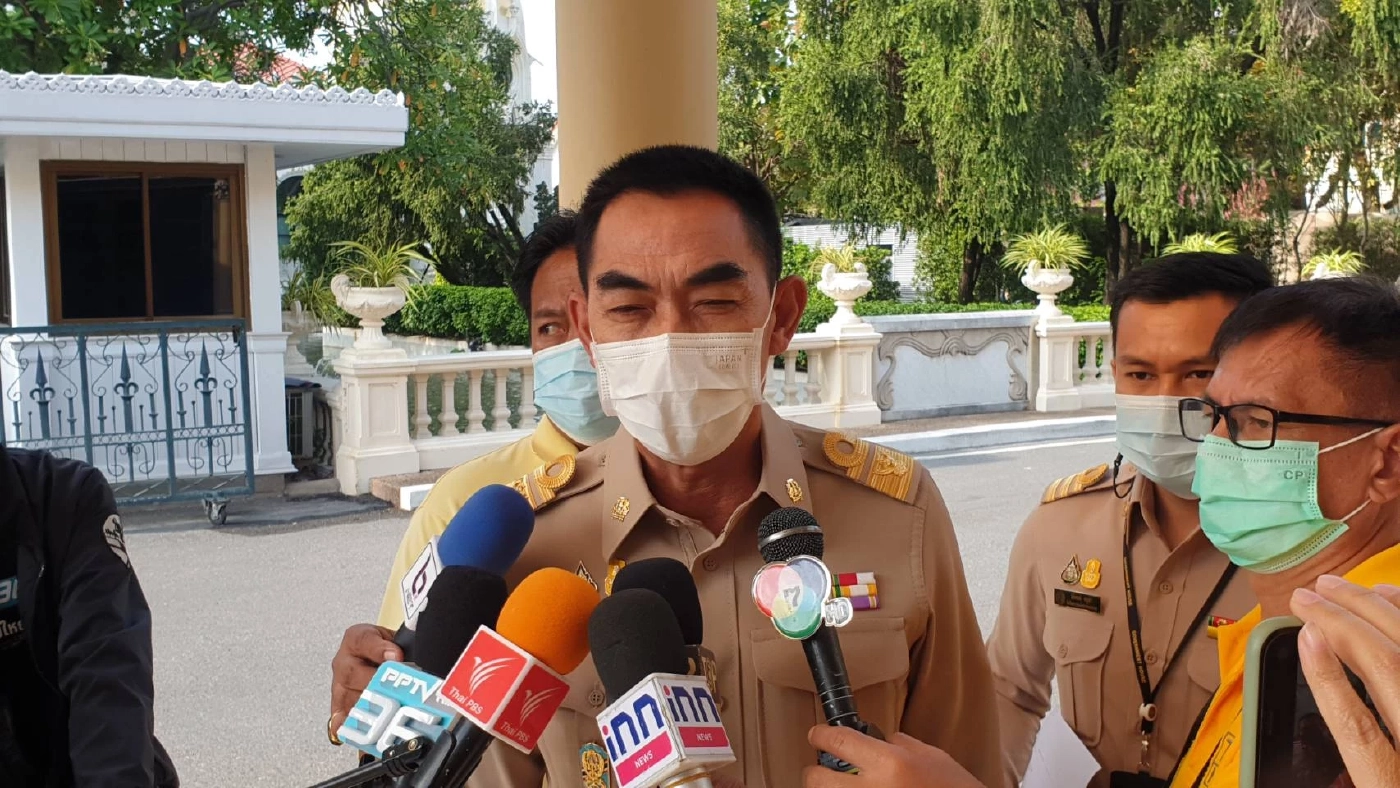 "พลเอกสุพจน์" เตรียมถก ศปก.ศบค.เข้มมาตรการเข้าประเทศ กันโอมิครอนระบาด 