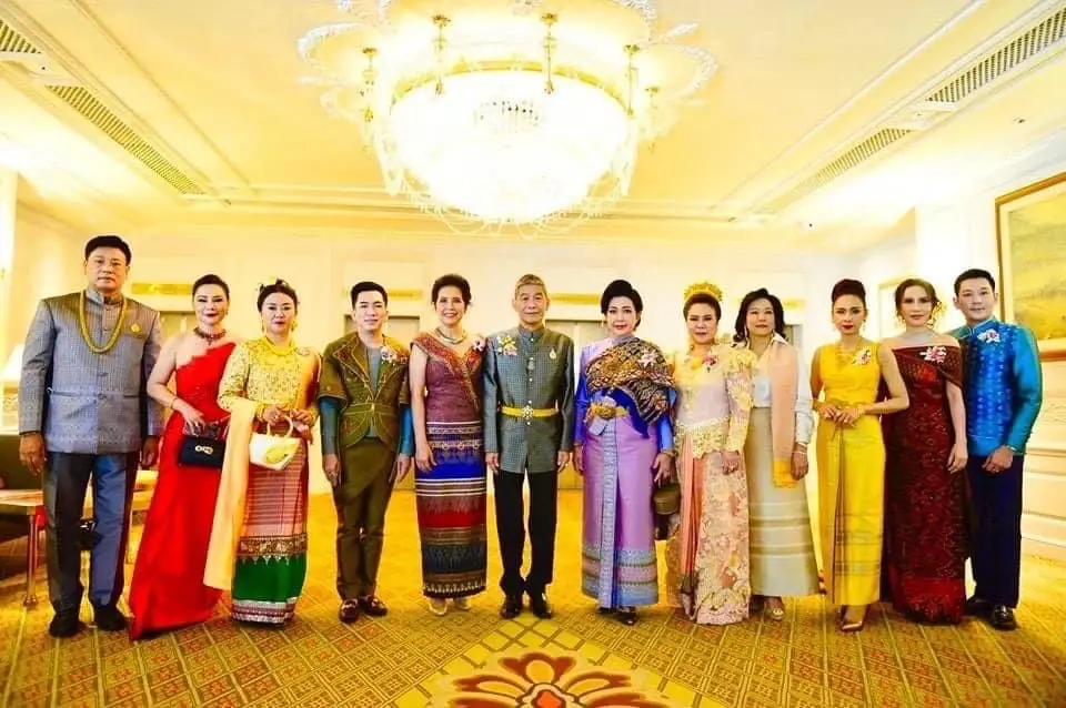 ทรงคุณค่ามอบรางวัลภาพออนไลน์นุ่งห่มผ้าไทย “ภาพเก่าเล่าเรื่อง ภูษาไทย”