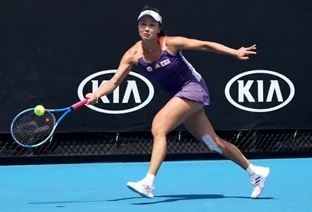 (การหายตัวของ เผิง ช่วย เป็นฟางเส้นสุดท้ายให้ WTA เลือกตัดขาดจากจีน / ภาพจาก Reuters)