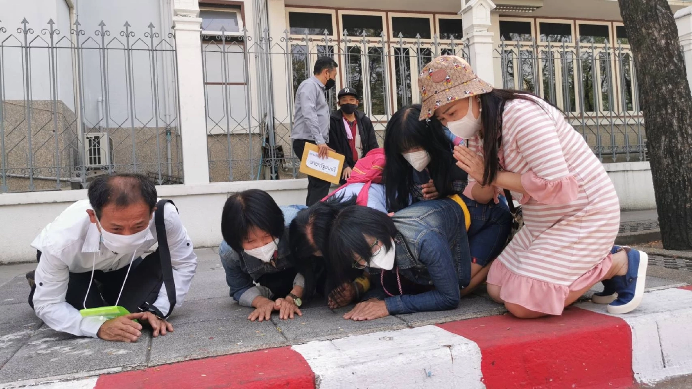 ร้องขอความเป็นธรรม "บ้านไฟไหม้" แต่ถูกสร้างผิดแบบ 