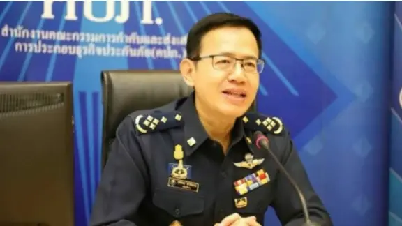 นายสุทธิพล ทวีชัยการ เลขาธิการ คปภ. 