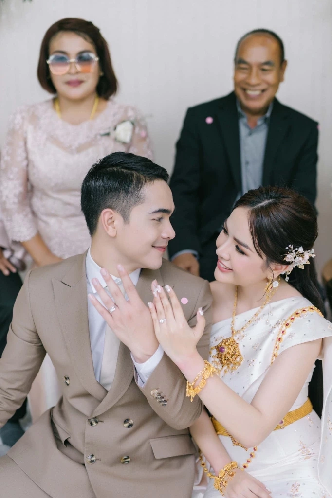 “เจนนี่  ได้หมดถ้าสดชื่น” อุ้มท้องมาศาลฯลั่นอยากจบด้วยดีกับ “เก้า เกริกพล”