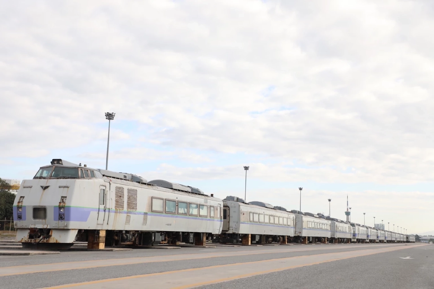 ขบวนรถไฟ JR Hokkaido มือสอง จากญี่ปุ่น จำนวน 17 คัน ถึงไทยแล้ว