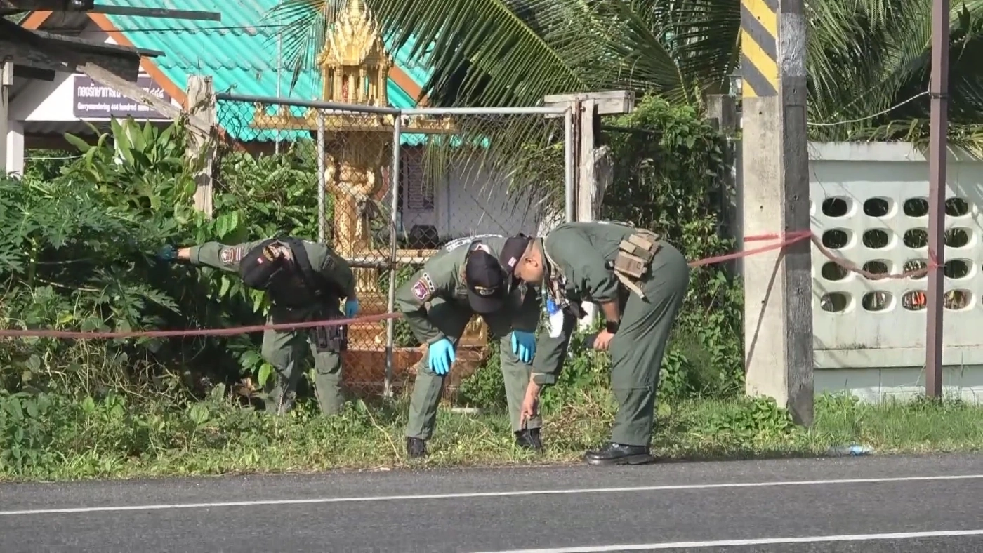 คนร้ายปาบึ้มบ้านประชาชน โต้จนท.วิสามัญแกนนำ 2 ศพ