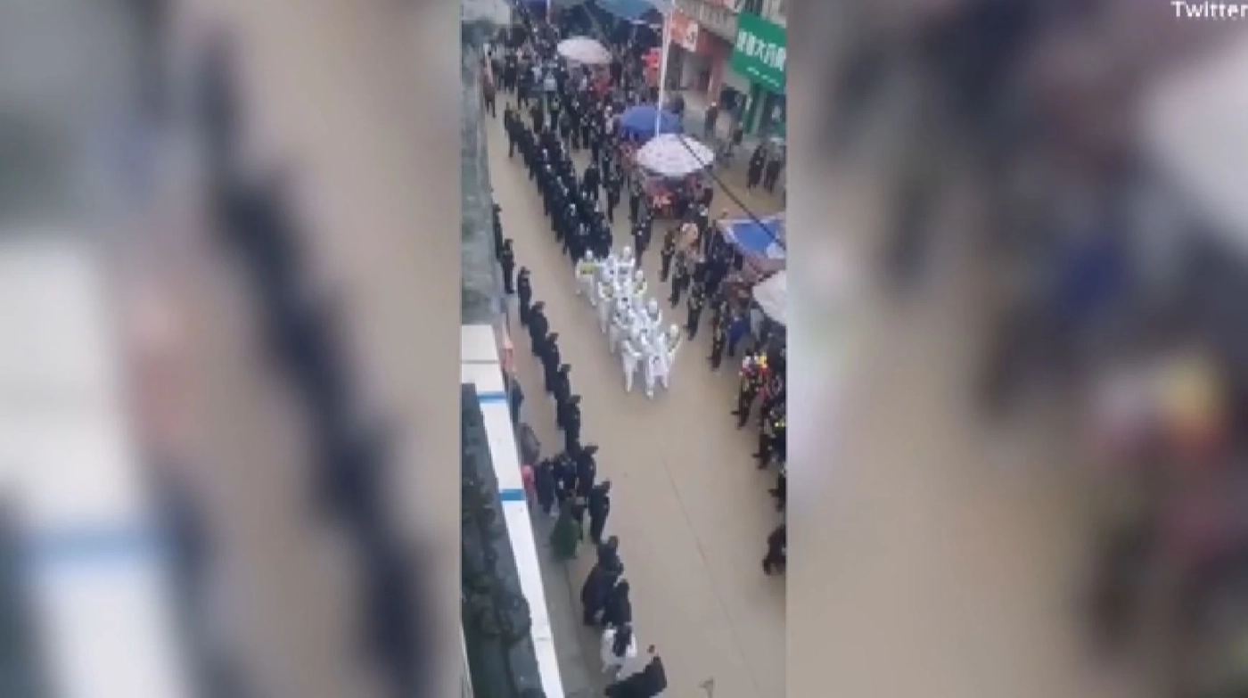 จีนแห่ประจานคนฝ่าฝืนกฎป้องกันโควิด-19