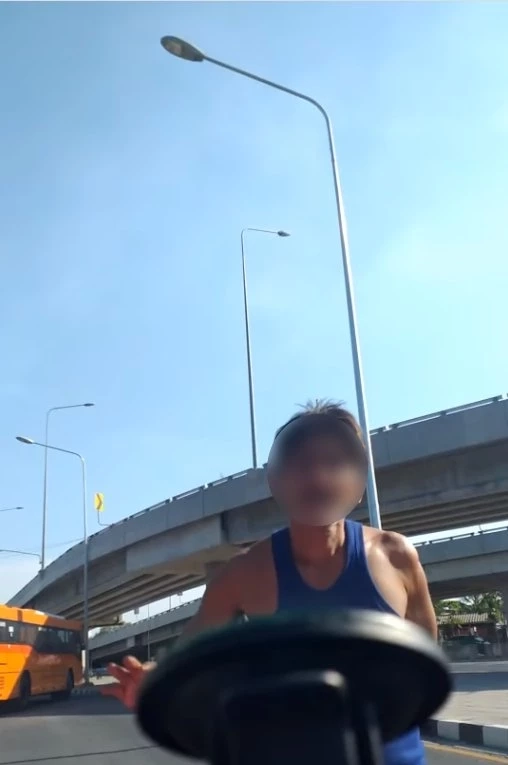 โชเฟอร์แท็กซี่แจ้งความจับ "มาเฟียหมอชิต" อ้างถูกขู่ทำร้ายร่างกาย 