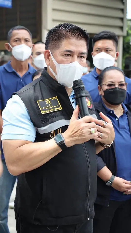 ร.อ.ธรรมนัส พรหมเผ่า ส.ส.พะเยา และอดีตเลขาธิการพรรคพลังประชารัฐ
