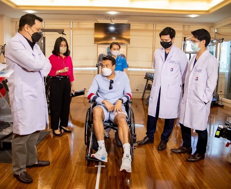 แพทย์แถลงอาการ "ฉัตรชัย" เอ็นไขว้หน้าเข่าซ้ายขาด คาดต้องพักยาว 8 เดือน