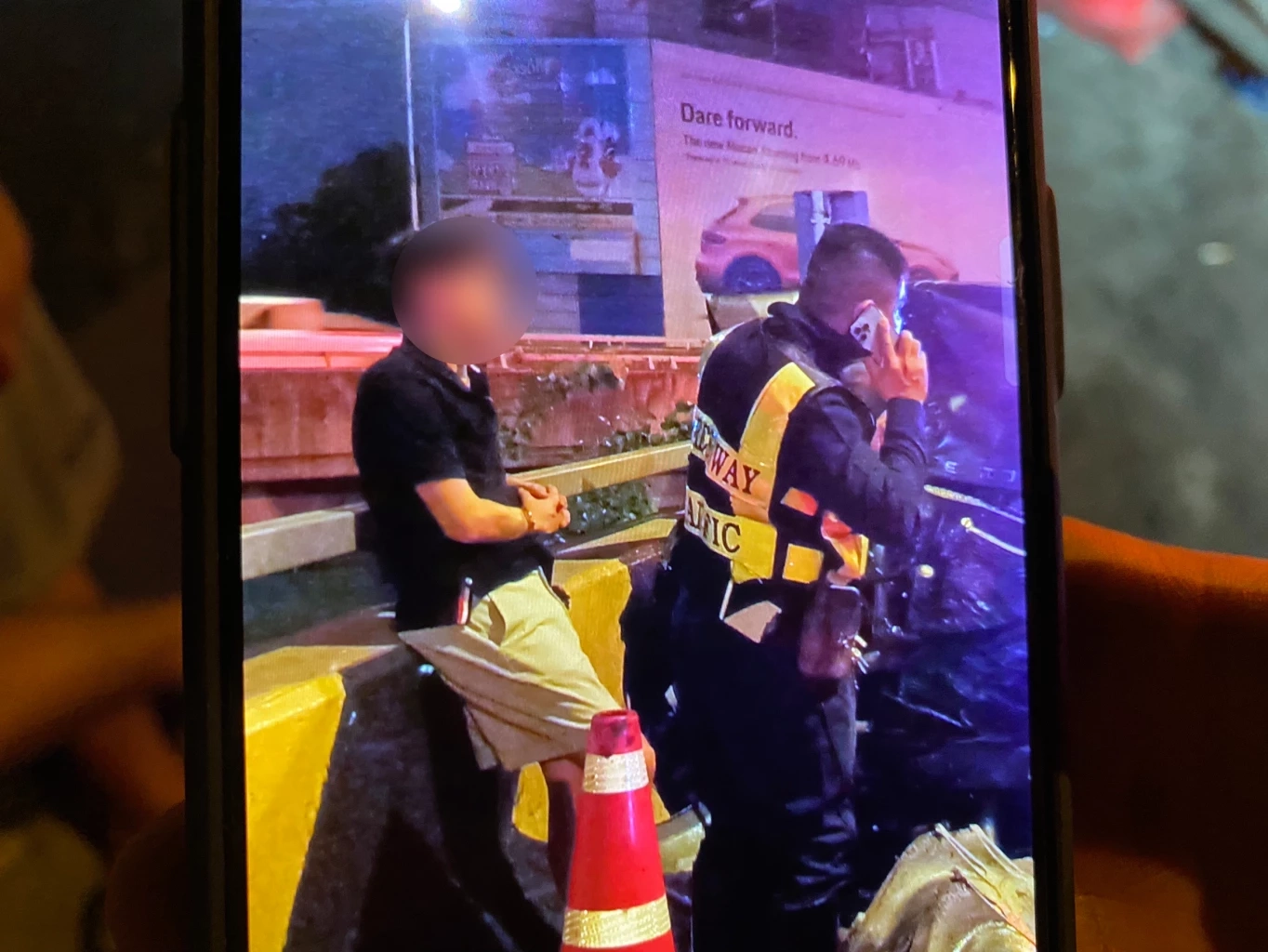 “หนุ่มนามสกุลเดียวเจ้าของห้างดัง” ซิ่งชนคนงานดับ ตร.ยัน แอลกอฮอล์ไม่เกิน