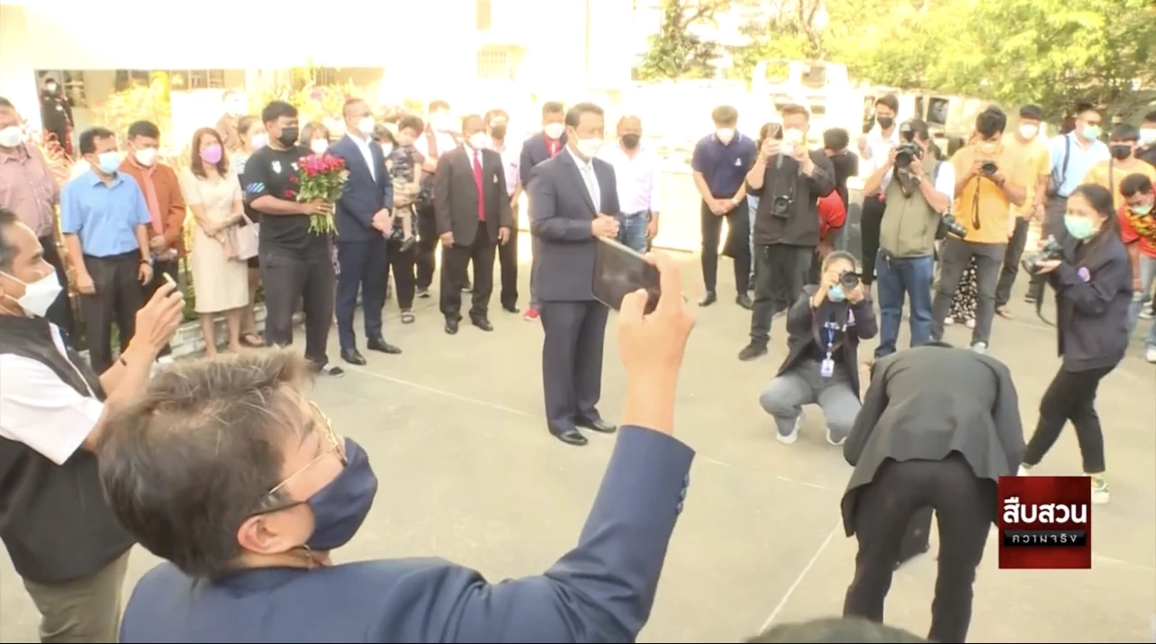 สืบสวนความจริง ตอน ศึกปลดอธิการบดีม.รามคำแหง