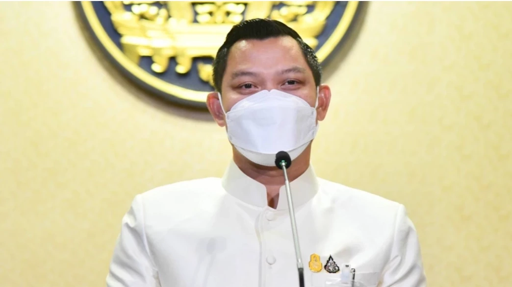 นายธนกร วังบุญคงชนะ โฆษกประจำสำนักนายกรัฐมนตรี