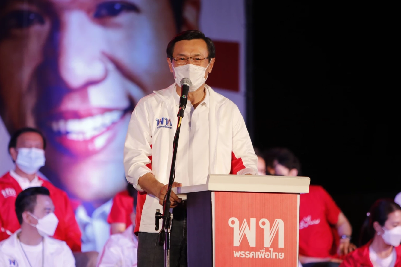 นายจาตุรนต์ ฉายแสง สมาชิกพรรคเพื่อไทย 