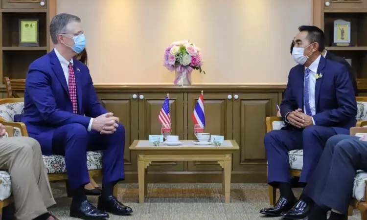เปิดไทม์ไลน์ "VIP อเมริกา" เข้าพบใครบ้าง ก่อนเคาะ"งบลับ"