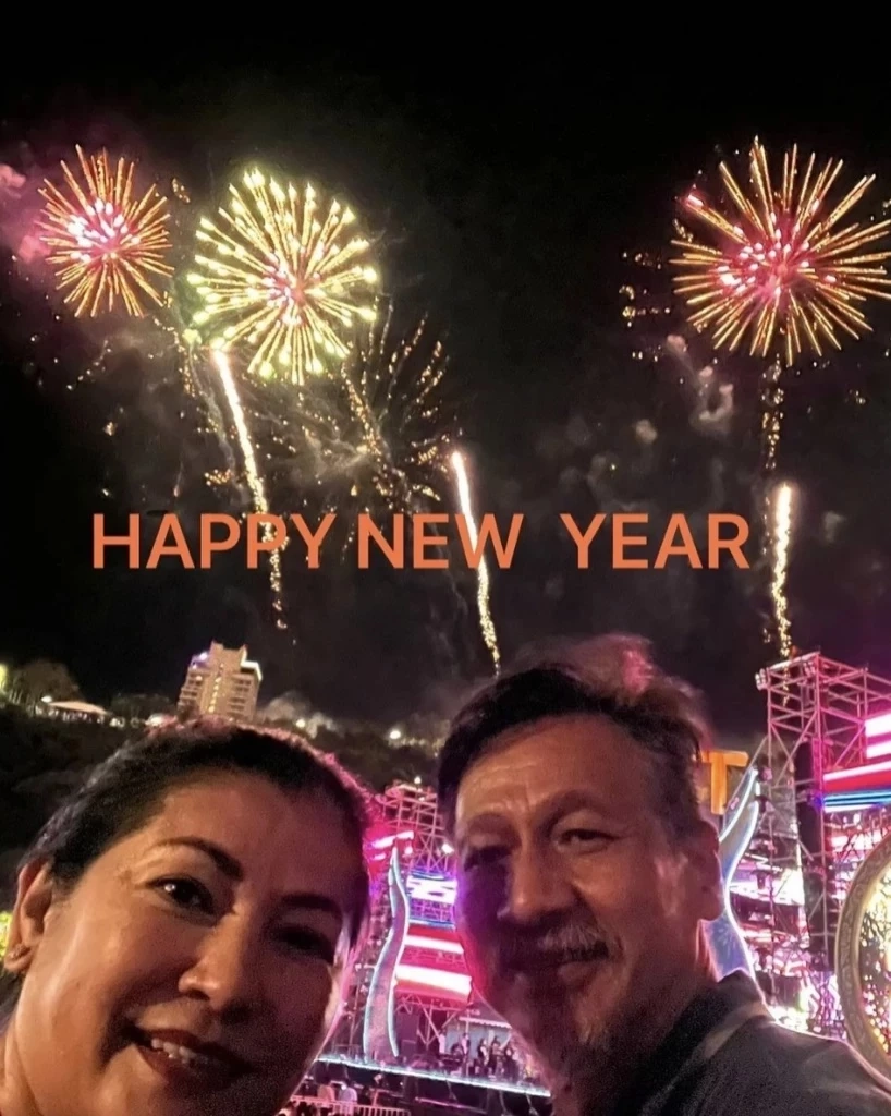 เผยภาพ "อ๊อฟ พงษ์พัฒน์" หลังป่วย ล่าสุด พี่แดง ธัญญา พาไปชมพลุปีใหม่