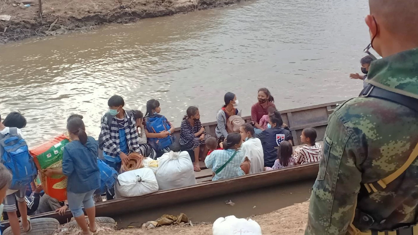 ทหารไทยส่งกลับผู้ลี้ภัยเมียนมา 500 คน