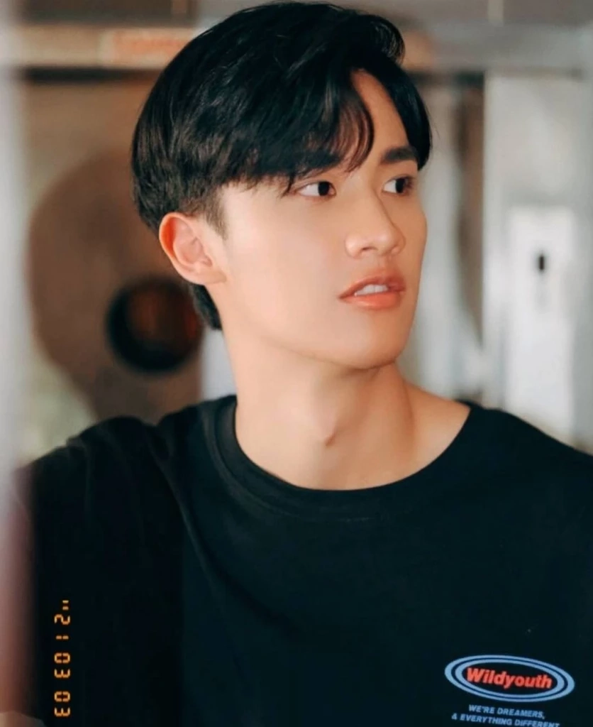 “เต ตะวัน” ฟาดเดือดคนวิจารณ์ไม่หล่อ ชี้เคารพคนอื่นบ้าง