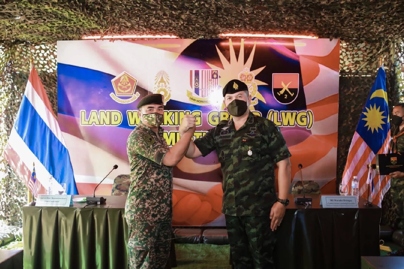 ทหารไทย-มาเลเซีย ร่วมตรวจฐานปฏิบัติการร่วมเพื่อความมั่นคงทั้งสองชาติ