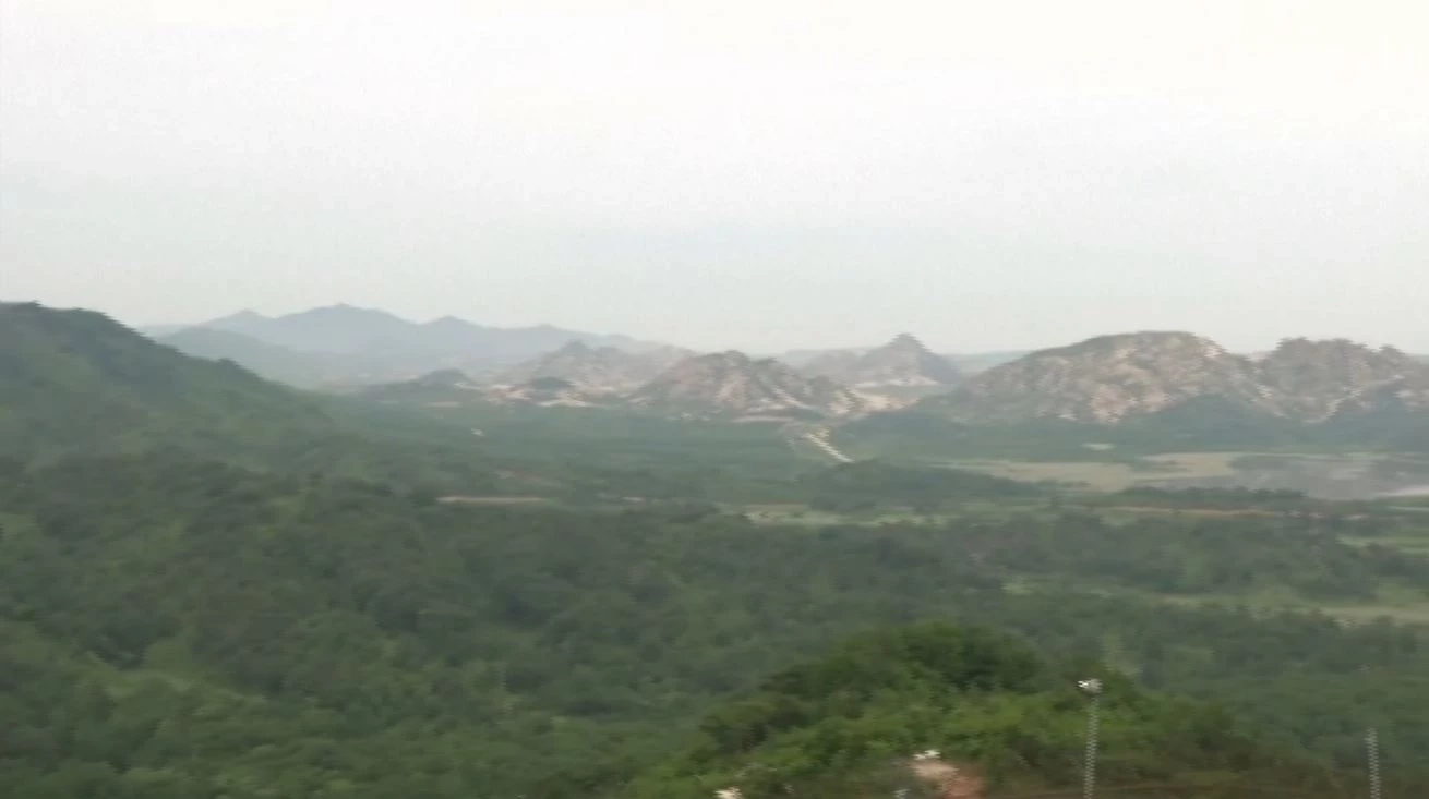 ชาวเกาหลีใต้ข้ามพรมแดนเข้าไปสวามิภักดิ์ต่อเกาหลีเหนือ