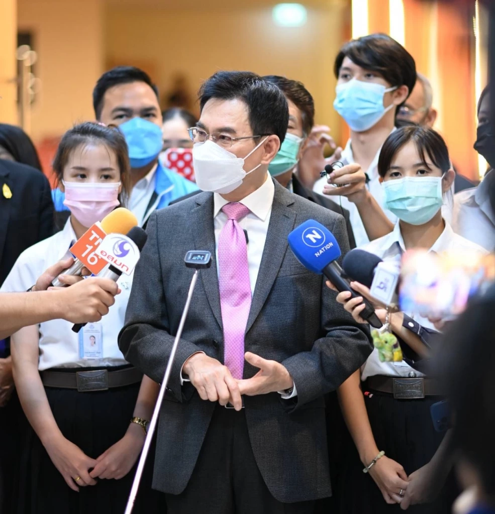 "จุรินทร์"รับมองไม่ออกใครจะเป็นคนทำรัฐประหาร