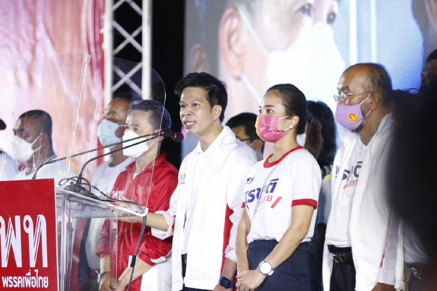 เปิดประวัติ “สุรชาติ เทียนทอง” หลังทวงบัลลังก์ส.ส.หลักสี่-จตุจักร  คืน