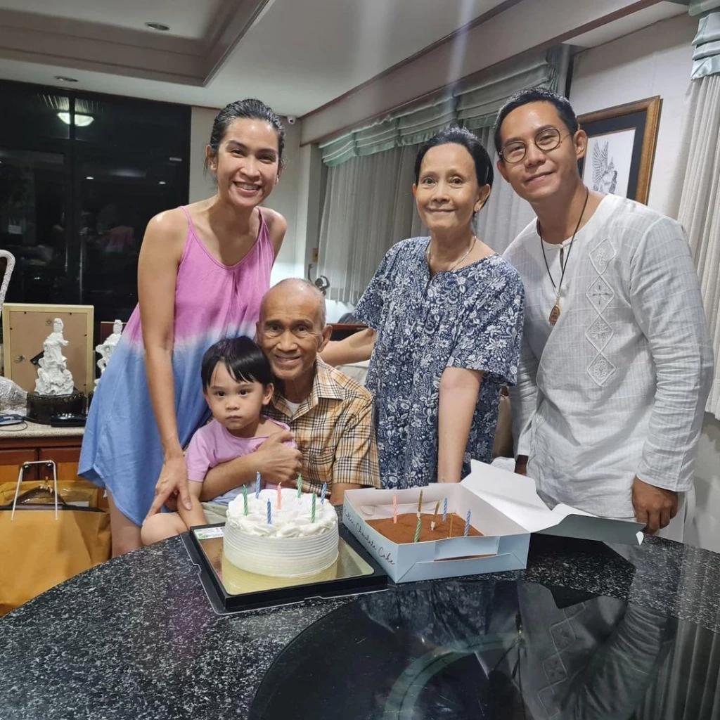 “อี๊ฟ พุทธธิดา” อัปเดตอาการล่าสุดของ “พ่อต้อย เศรษฐา”