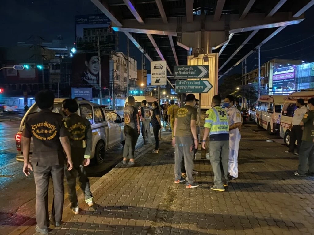 ผบช.น. สั่งค้นรถกู้ภัย กทม. หลังเกิดเหตุวิวาท ยิงสนั่นกว่า 20 นัด