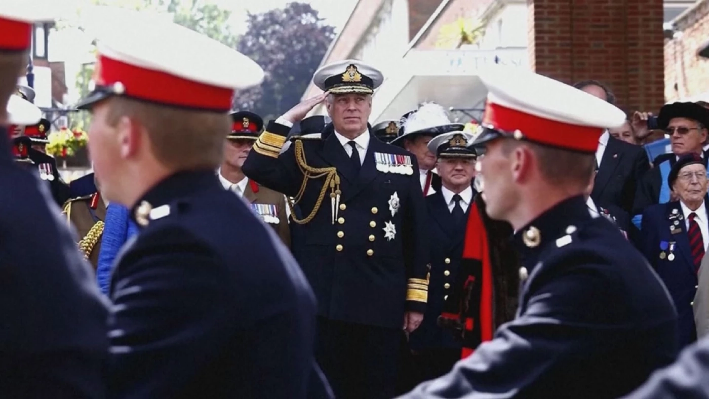 บัคกิงแฮมเชือดเจ้าชายแอนดรูว์รักษาราชวงศ์