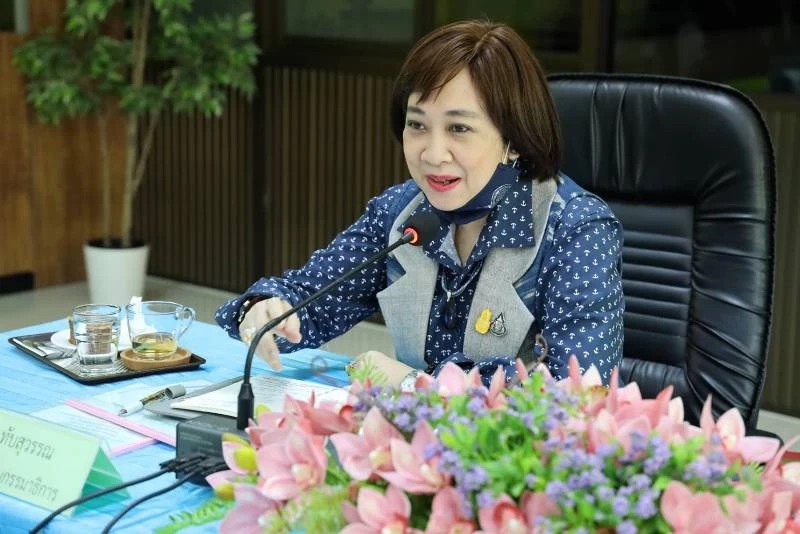 น.ส.อนุสรี ทับสุวรรณ ส.ส.บัญชีรายชื่อพรรครวมพลังประชาชาติไทย (รปช.) 