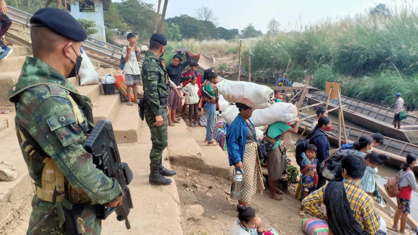 ทหารไทยส่งกลับผู้ลี้ภัยเมียนมา 500 คน