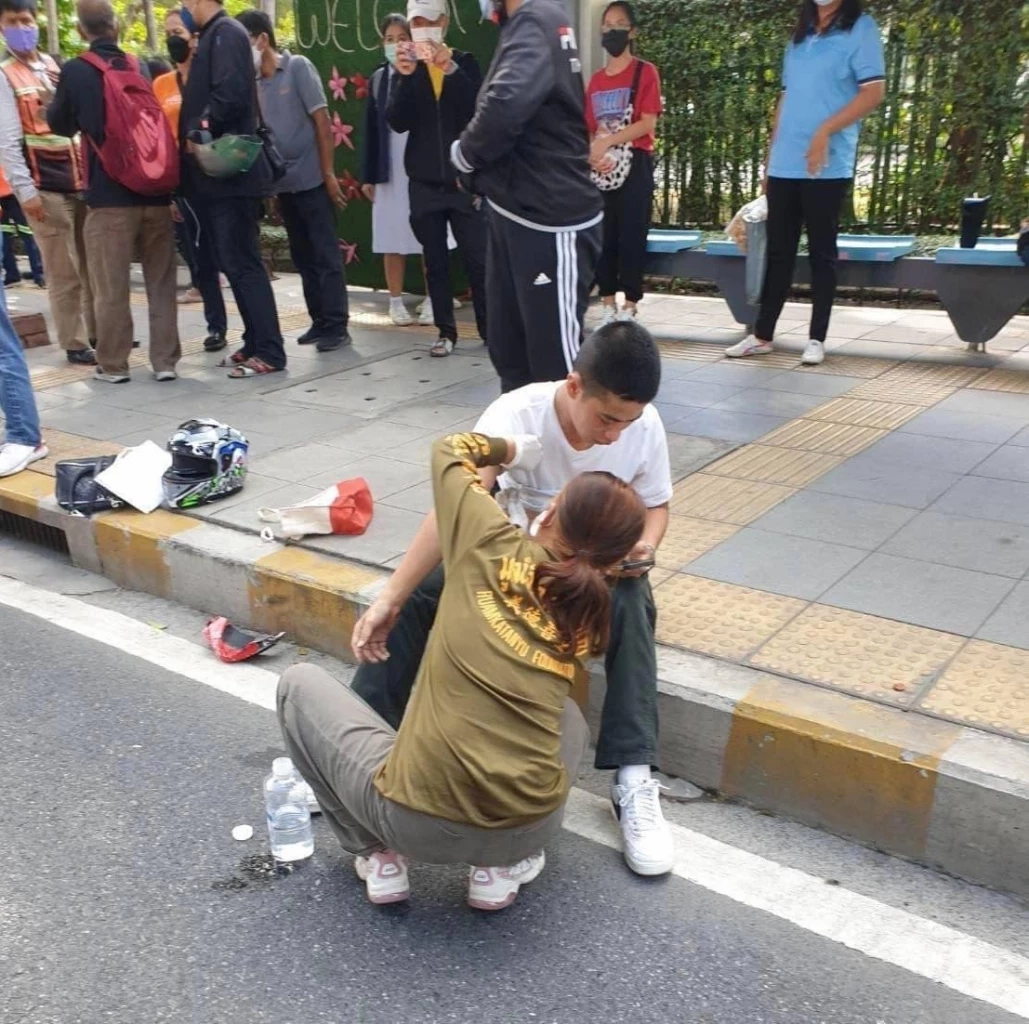 โซเชียลเดือด ผุด #ตำรวจมีไว้ทำอะไร หลัง “ส.ต.ต.” ซิ่งบิ๊กไบค์ชน “หมอกระต่าย”