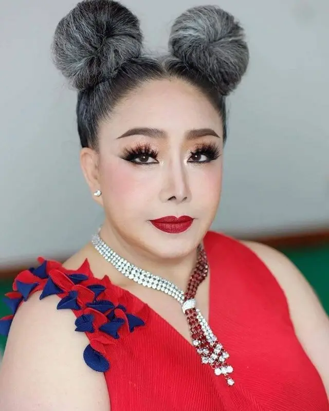 "ลีน่าจัง" จวกรัฐบาลยับ ปมปิดข่าวหมูตายเป็นล้านตัว ทำให้หมูราคาแพง