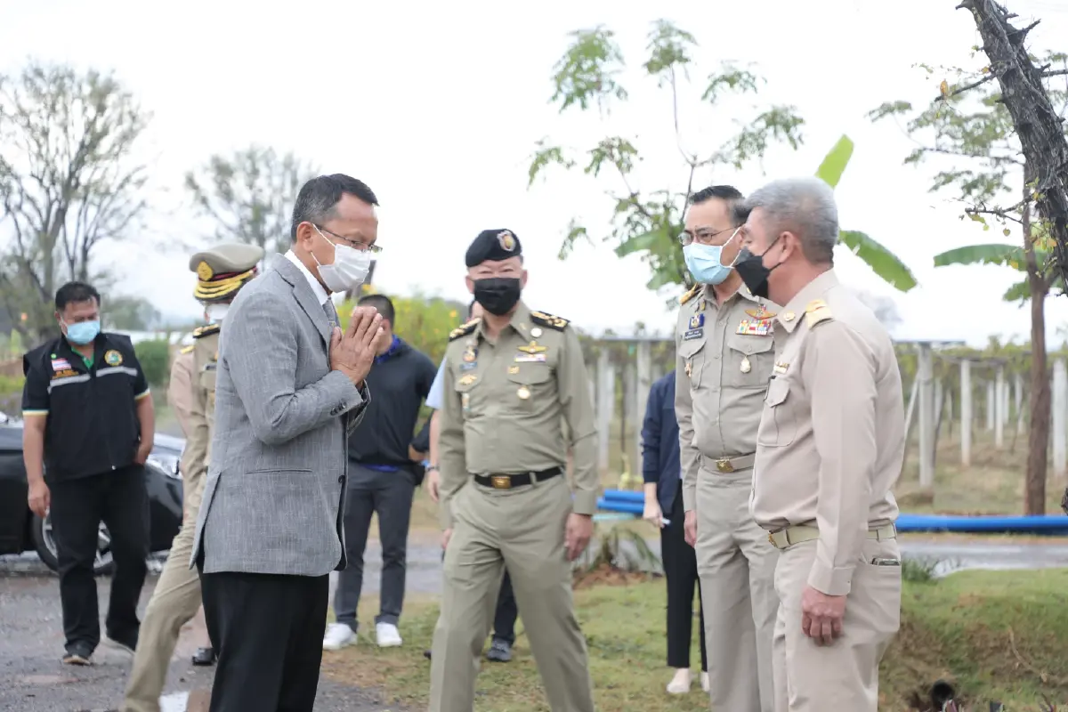"สมศักดิ์" เป็นประธานสักขีพยานมอบที่ดินจากกรมราชทัณฑ์