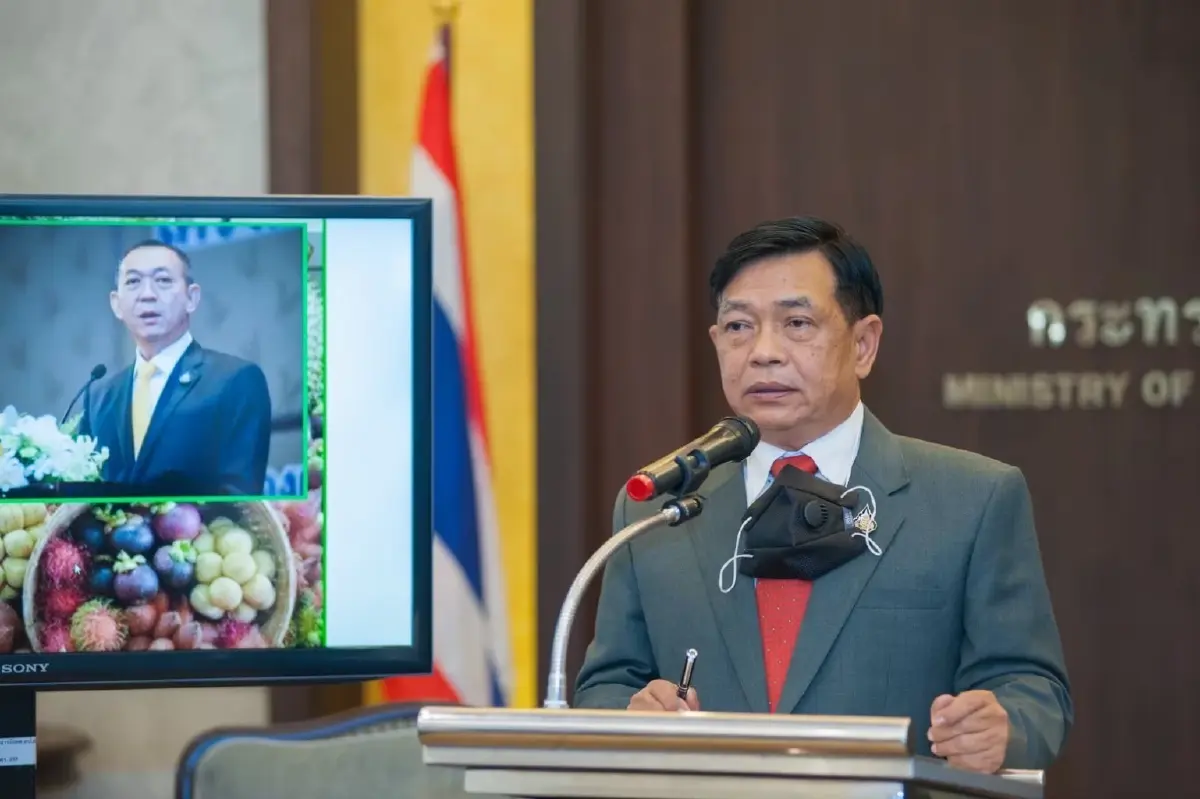 อลงกรณ์ พลบุตร ที่ปรึกษารัฐมนตรีว่าการกระทรวงเกษตรและสหกรณ์