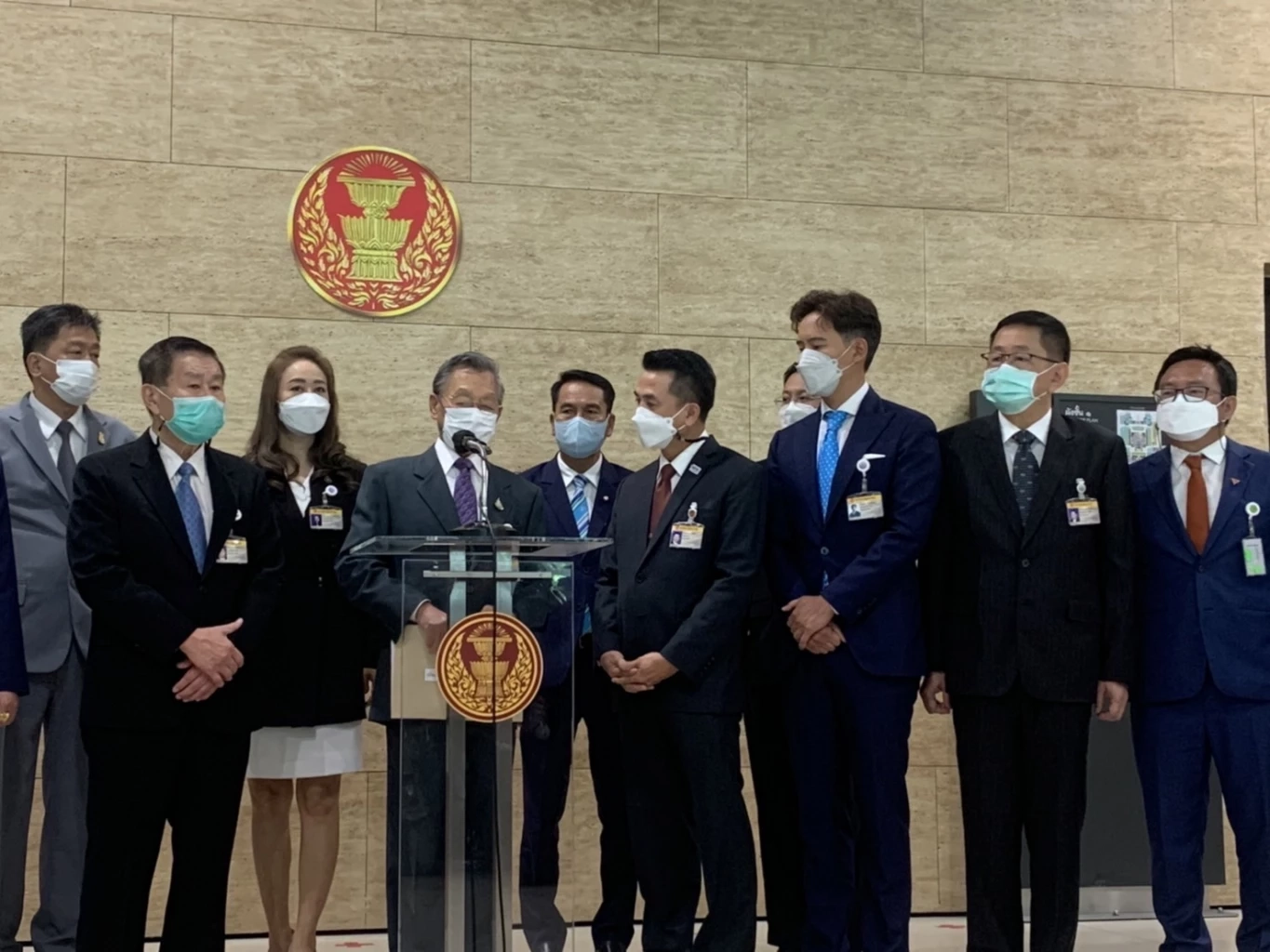 "ฝ่ายค้าน" ยื่นอภิปรายทั่วไปไม่ลงมติถล่ม4 ปมปัญหา