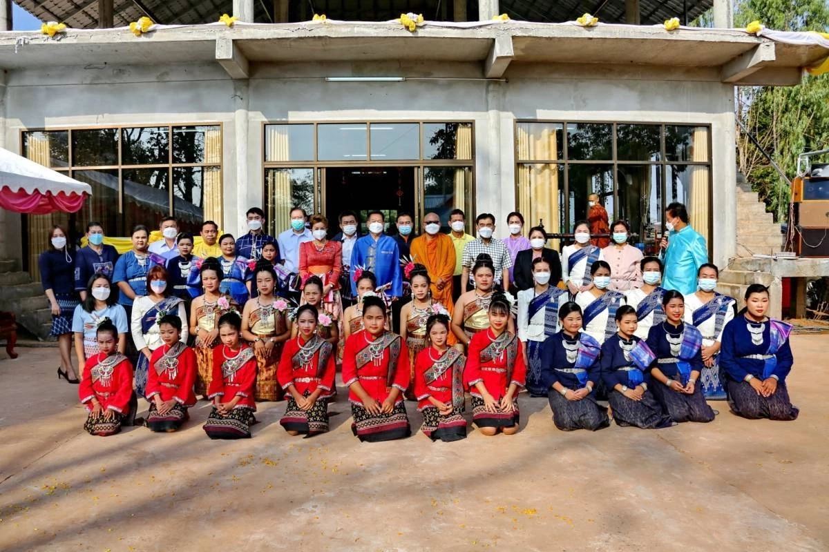 สมาคมชาวฉะเชิงเทรา จัดทอดผ้าป่าเงินล้านสร้างศาลาการเปรียญวัดดอนน้อย