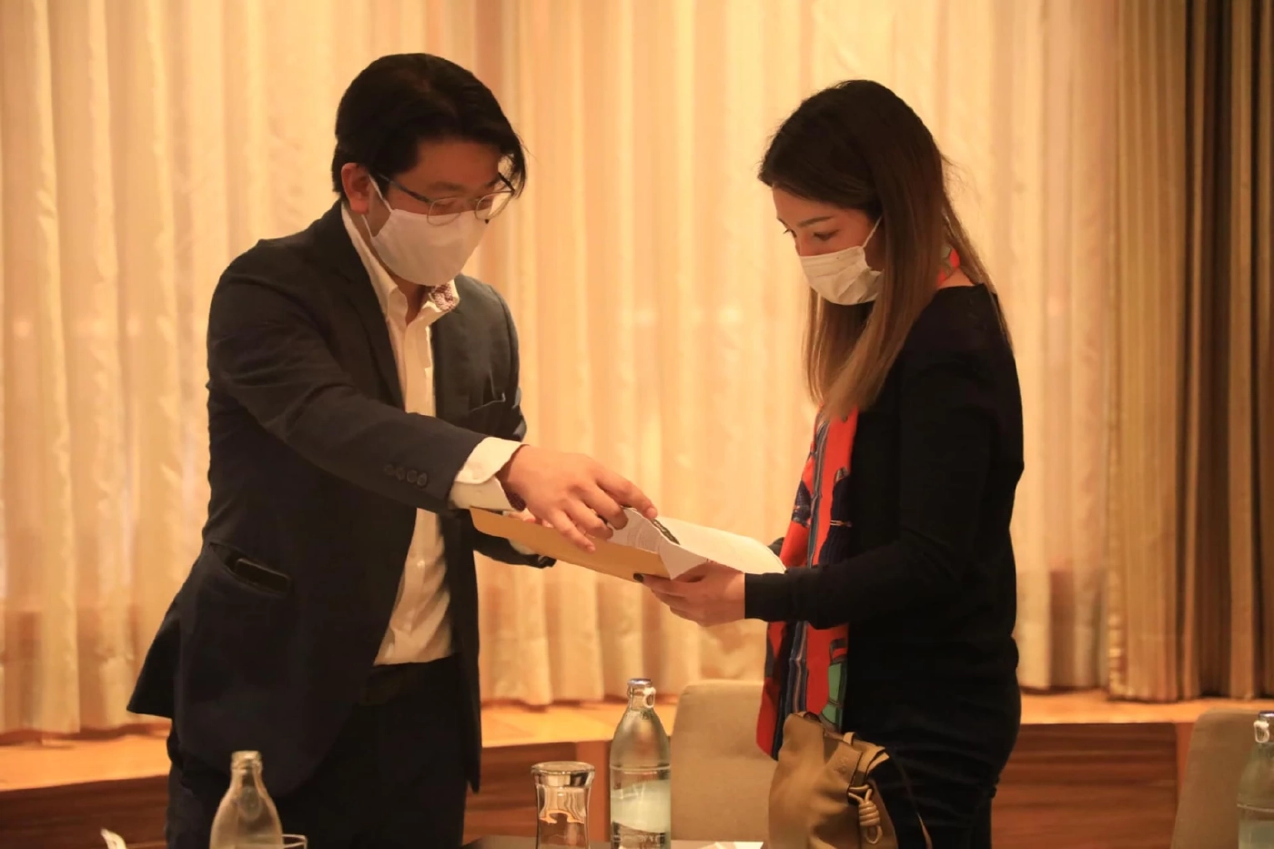 “มาดามเดียร์” ขอภาครัฐทบทวนชะลอ "การเก็บภาษีขายหุ้น-คริปโทฯ"