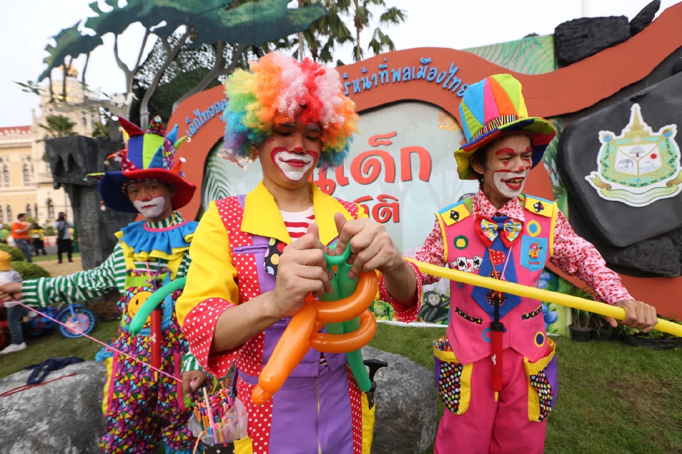 รวมคำขวัญวันเด็กแห่งชาติ ตลอด  8 ปี นายกฯลุงตู่ อยากบอกอะไรหนู ๆ