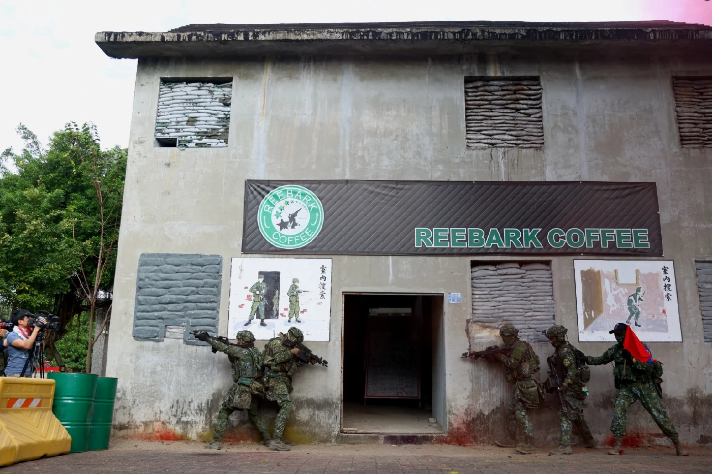 ไต้หวันซ้อมรบเตรียมรับการบุกของจีน ท่ามกลางความตึงเครียดที่เพิ่มขึ้น