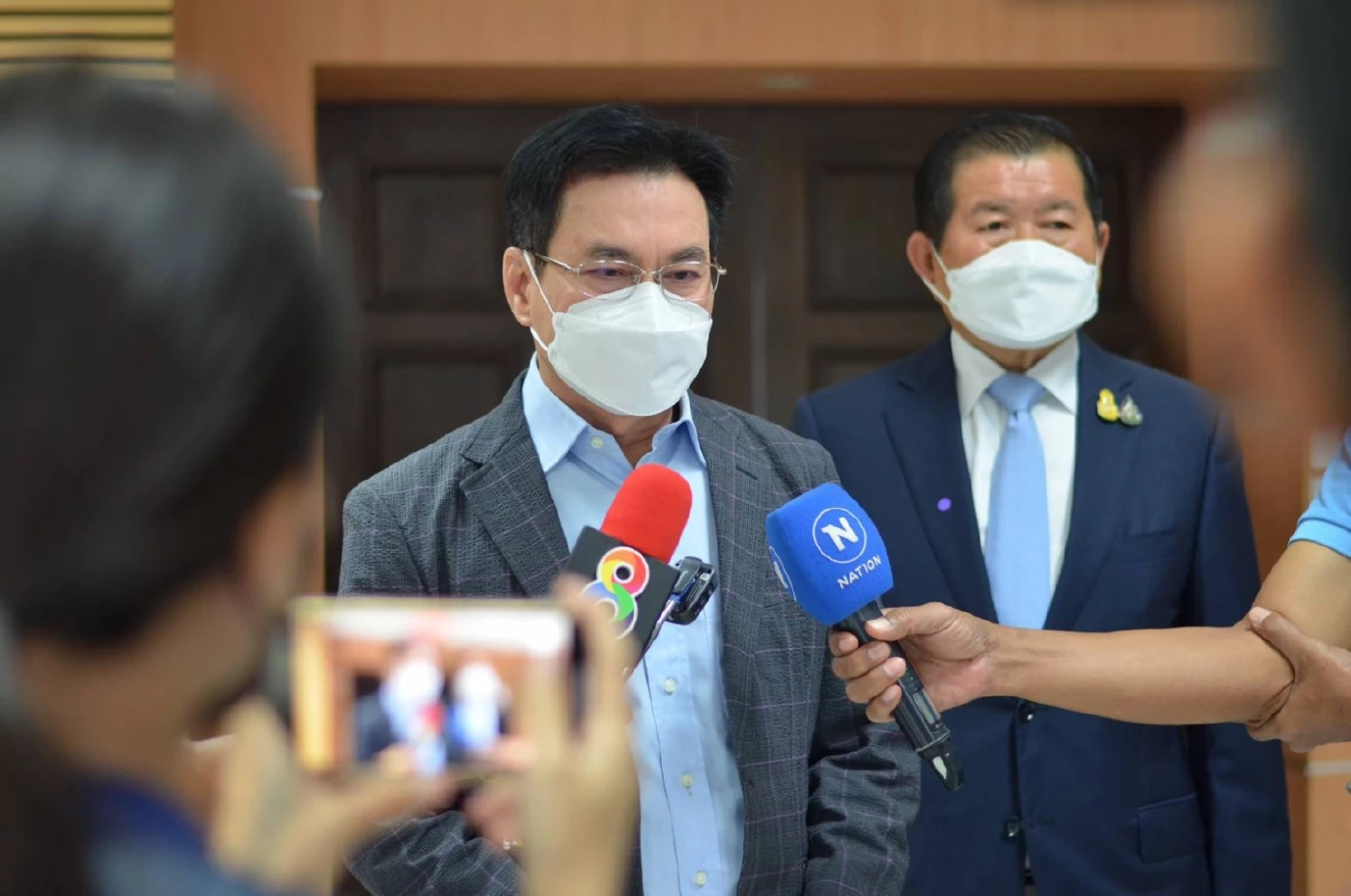 "จุรินทร์"ยันดูแลราคาสินค้าเต็มที่ ขอปชช.แจ้งเบาะแสหากพบฉวยโอกาส