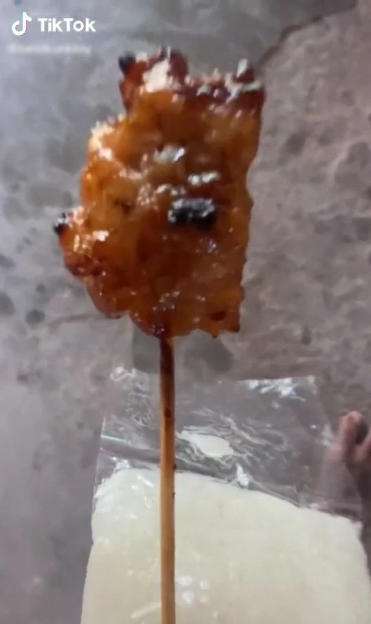 โซเชียลผงะเมนู "หมูปิ้ง" บางเฉียบ สะท้อนยุคหมูแพง 