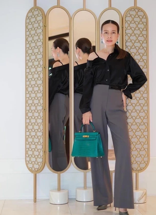 เปิดทรัพย์สิน "มาดามแป้ง" สุดอู้ฟู่ 4 พันล้าน