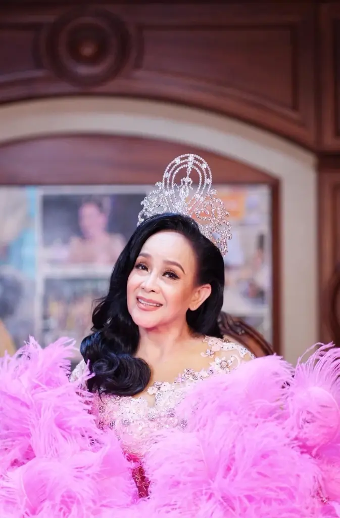 แฟนๆแห่ส่งกำลังใจ "แม่นกน้อย" หลังโพสต์รูปใส่เครื่องช่วยหายใจ