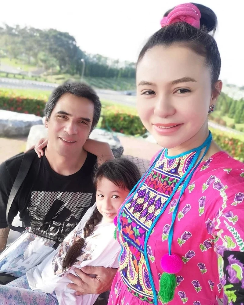 เอ็ม แพรน้ำฝน มาร่วมงาน "ไมเคิล พูพาร์ต" เสียงสั่น เผย “รักครั้งสุดท้าย”