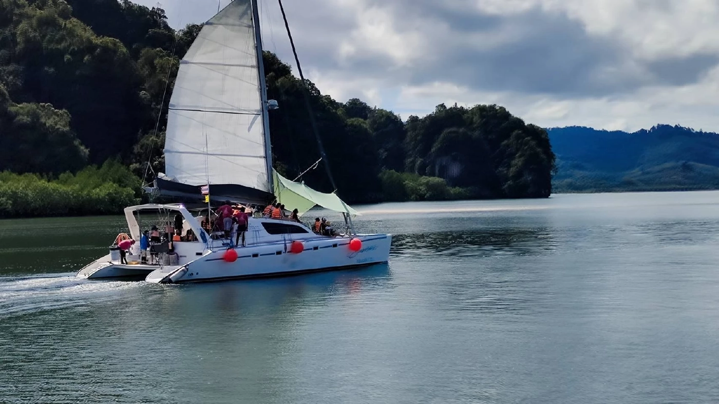 เช็กปฏิทิน วันหยุดเดือน ก.พ. 2565 วันไหนกันบ้าง พร้อมดีเดย์ "คนละครึ่งเฟส 4 "