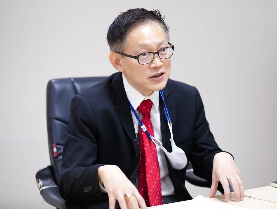 นพ.จเด็จ ธรรมธัชอารี เลขาธิการหลักประกันสุขภาพแห่งชาติ (สปสช.) 