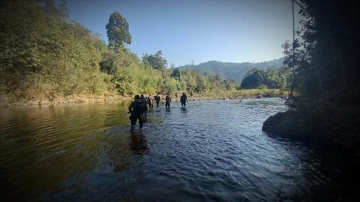 มอบตัวแล้ว พรานโหดยิงเสือโคร่ง แล่เนื้อถลกหนัง อ้างทำไปเพราะเสือกัดวัวตาย