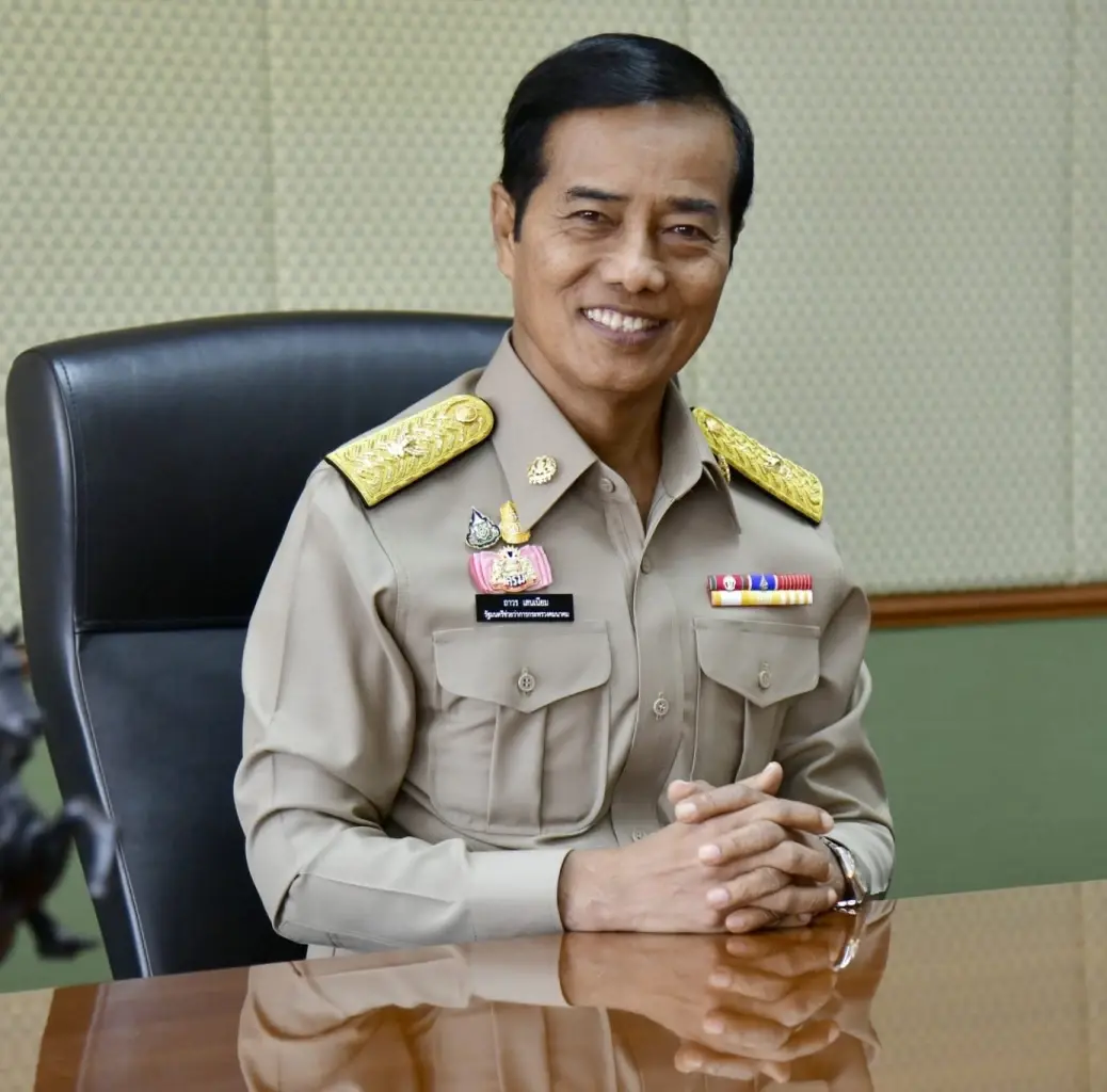 นายถาวร เสนเนียม แกนนำ กปปส. และ อดีต ส.ส.สงขลา ปชป.
