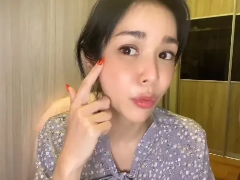 “นุ๊ก สุทธิดา” โชว์ใบหน้าเบี้ยว เตือนอย่าประหยัดหายากินเอง
