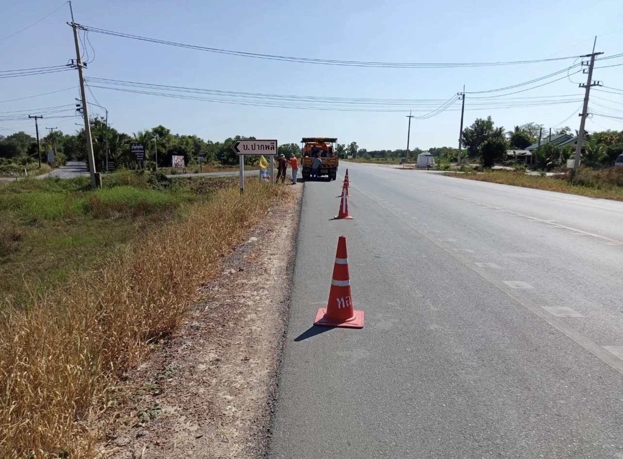 ทางหลวงลงพื้นที่แก้ปมชาวบ้านประท้วง "สี่แยกบ้านโคกกระโดน"